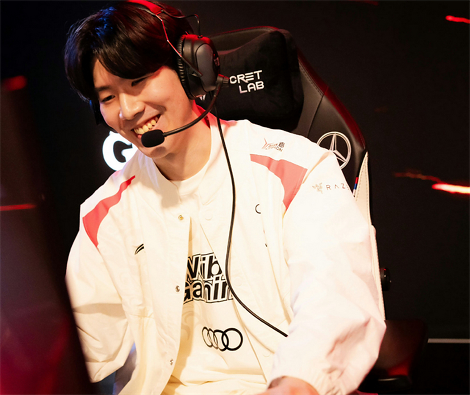 爱游戏-TheShy迎来七赛季高光表现，MAD球迷沸腾！的简单介绍